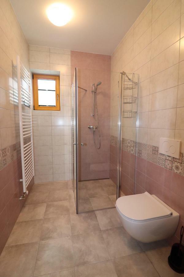 Apartments & Rooms Pr' Skalovc Бохинь Экстерьер фото