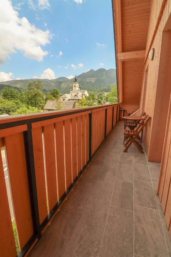 Apartments & Rooms Pr' Skalovc Бохинь Экстерьер фото