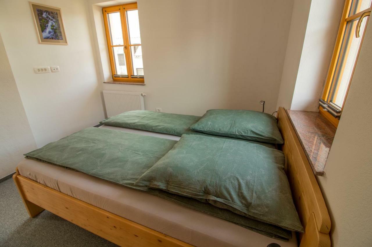 Apartments & Rooms Pr' Skalovc Бохинь Экстерьер фото